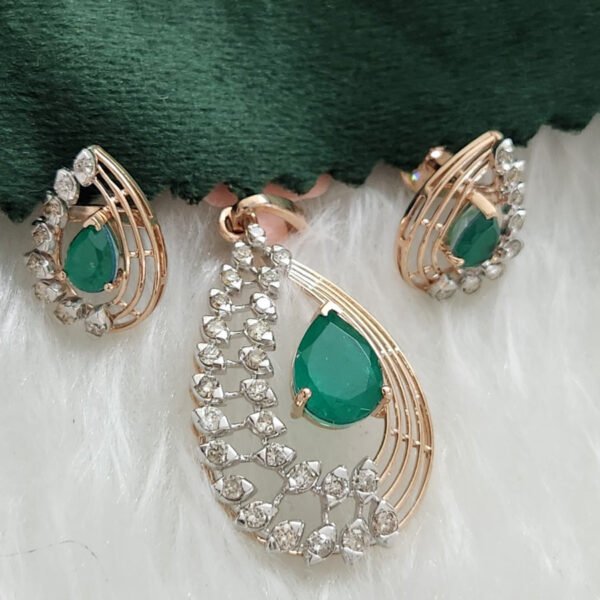 Diamond Pendant Set