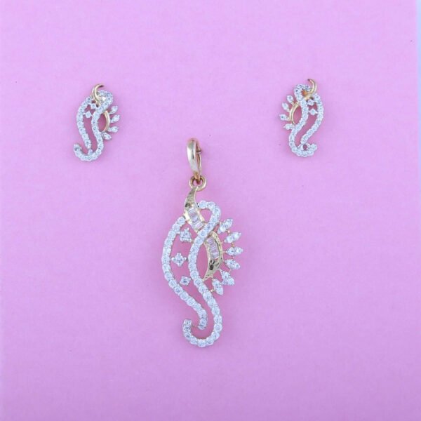 Diamond Pendant Set