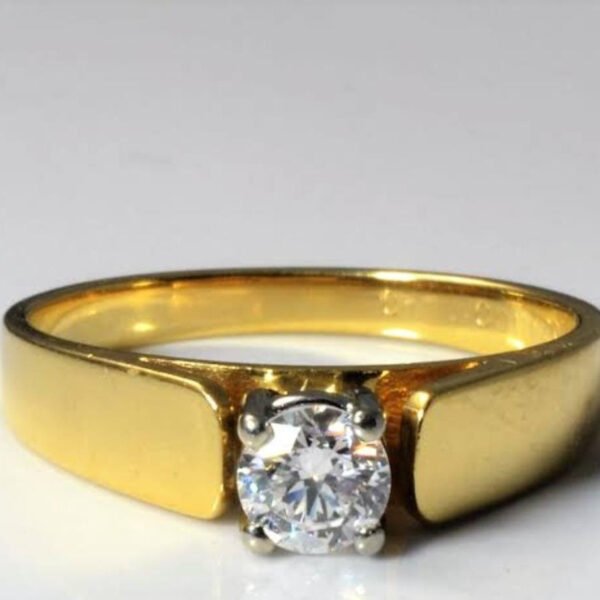 Diamond Ladies Ring