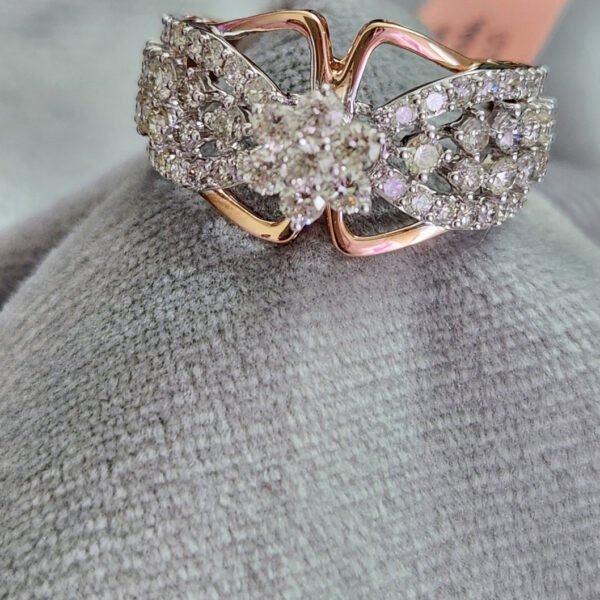 Diamond Ladies Ring
